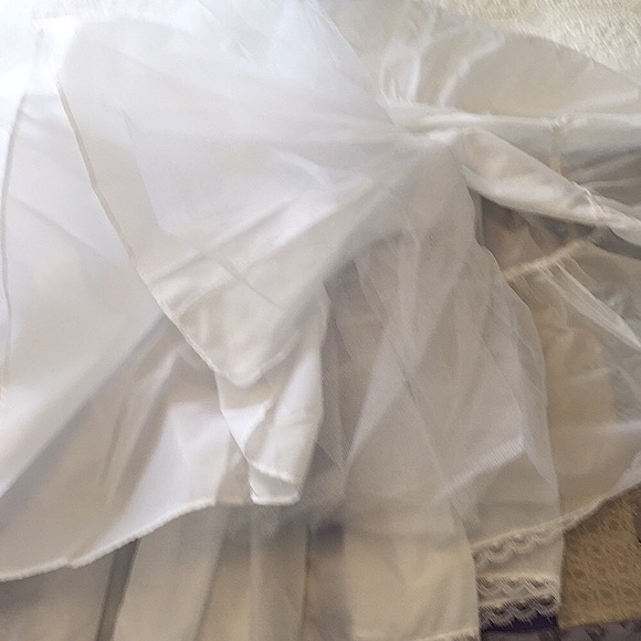 David’s Bridal T length slip - Picture 6 of 6